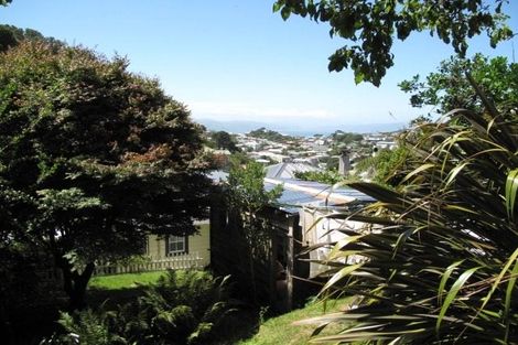 Photo of property in 59 Reuben Avenue, Brooklyn, Wellington, 6021