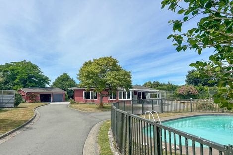 Photo of property in 258 High Street North, Carterton, 5713