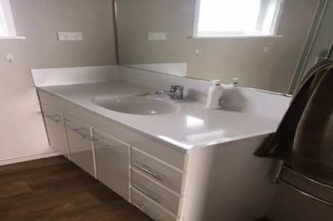 Photo of property in 299 Glenbrook Beach Road, Glenbrook, Waiuku, 2681