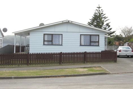 Photo of property in 8 Buller Grove, Naenae, Lower Hutt, 5011