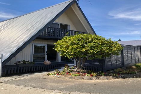 Photo of property in 13 Canberra Place, Waldronville, Dunedin, 9018