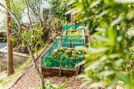 Photo of property in 125 Wadestown Road, Wadestown, Wellington, 6012