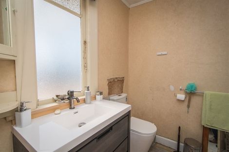 Photo of property in 20 Studholme Street, Temuka, 7920