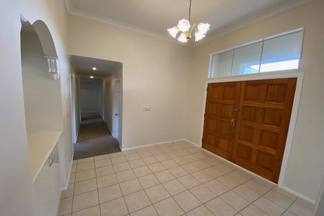 Photo of property in 14 Glencullen Place, Dannemora, Auckland, 2016