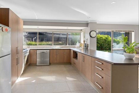 Photo of property in 42 Waterstone Avenue, Paraparaumu, 5032