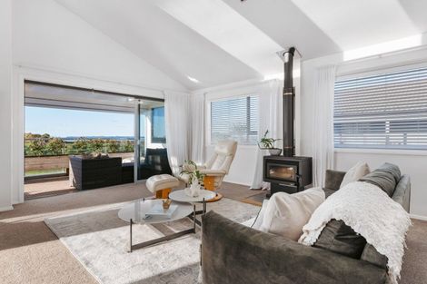 Photo of property in 822a Papamoa Beach Road, Papamoa Beach, Papamoa, 3118