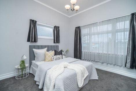 Photo of property in 136 Heretaunga Street, Palmerston North, 4414