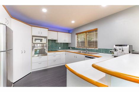 Photo of property in 28 Brockworth Place, Riccarton, Christchurch, 8011