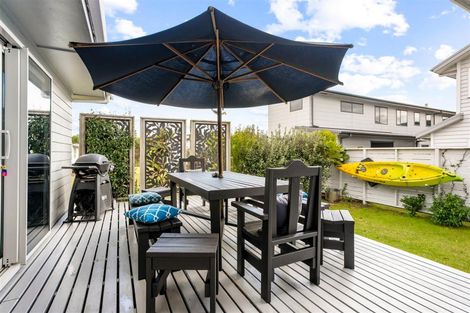 Photo of property in 108a Riverview Road, Whangamata, 3620