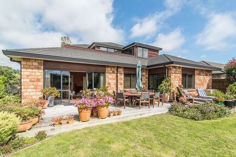 Photo of property in 93 Regent Drive, Paraparaumu Beach, Paraparaumu, 5032