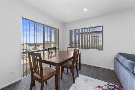 Photo of property in 41c Senator Drive, Manurewa, Auckland, 2105