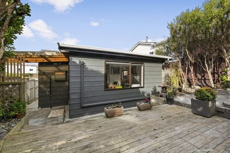 Photo of property in 11a Monowai Road, Johnsonville, Wellington, 6037