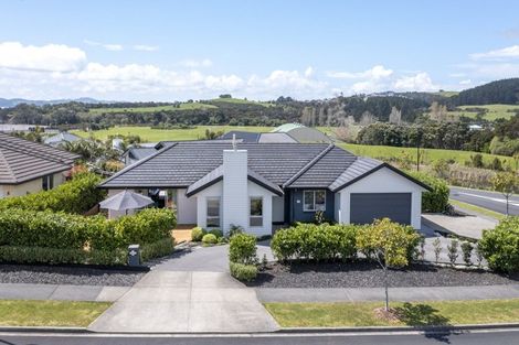 Photo of property in 73 Liberty Crescent, Beachlands, Auckland, 2018
