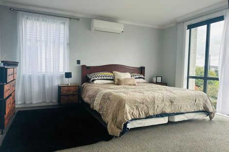 Photo of property in 10 Hopuni Way, Takanini, 2112