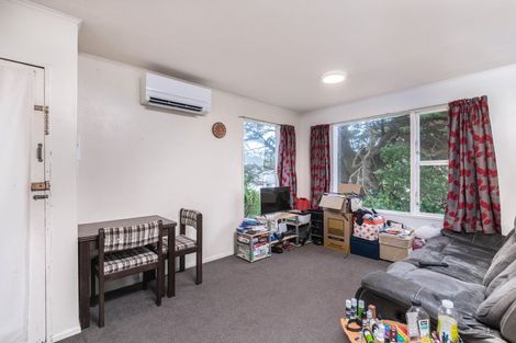 Photo of property in 86a Black Rock Road, Newlands, Wellington, 6037