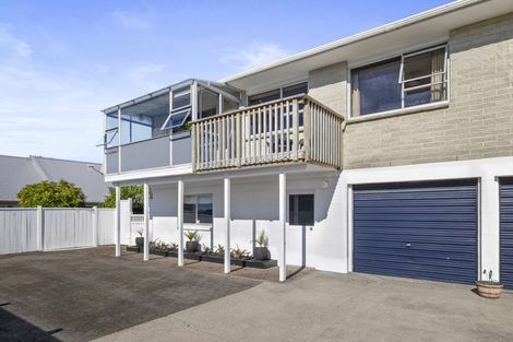 Photo of property in 79a Barrett Street, Westown, New Plymouth, 4310