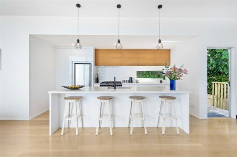 Photo of property in 9 Siesta Terrace, Gulf Harbour, Whangaparaoa, 0930