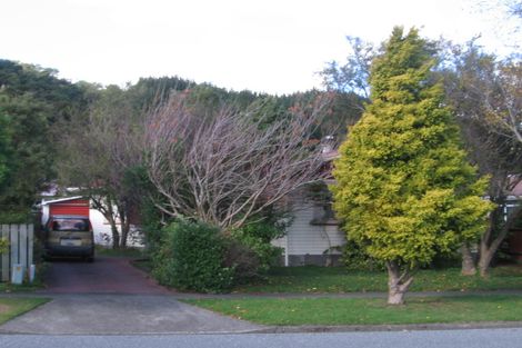 Photo of property in 30 Meremere Street, Wainuiomata, Lower Hutt, 5014