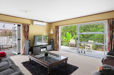 Photo of property in 11 Ocean Breeze Drive, Waihi Beach, 3611