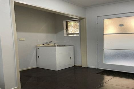 Photo of property in 1/636 Mount Wellington Highway, Mount Wellington, Auckland, 1062