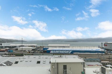 Photo of property in Hobson Court Flats, 66/70 Hobson Street, Thorndon, Wellington, 6011