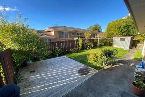 Photo of property in 2/31 Matuhi Rise, Henderson, Auckland, 0612