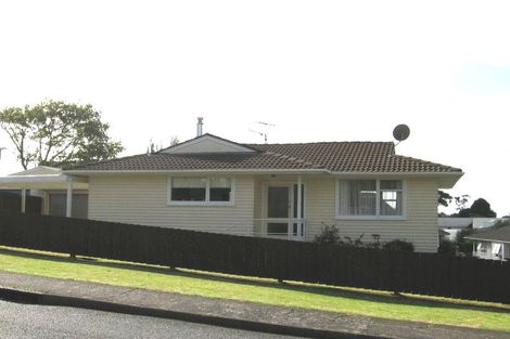 Photo of property in 29 Beauchamp Drive, Massey, Auckland, 0614