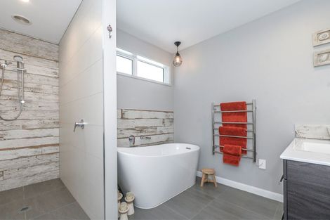 Photo of property in 16 Corbett Drive, Minden, Tauranga, 3176