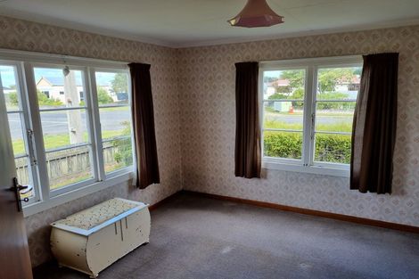 Photo of property in 57 Macandrew Street, Otautau, 9610