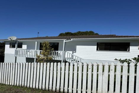 Photo of property in 1/64 Solar Road, Glen Eden, Auckland, 0602