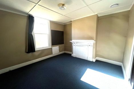 Photo of property in 30 Ada Street, Hokowhitu, Palmerston North, 4410