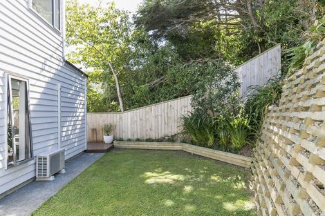 Photo of property in 15/7 Handyside Street, Tawa, Wellington, 5028