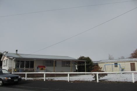Photo of property in 2 Jollie Road, Twizel, 7901