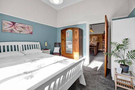 Photo of property in 31 Maire Street, Inglewood, 4330