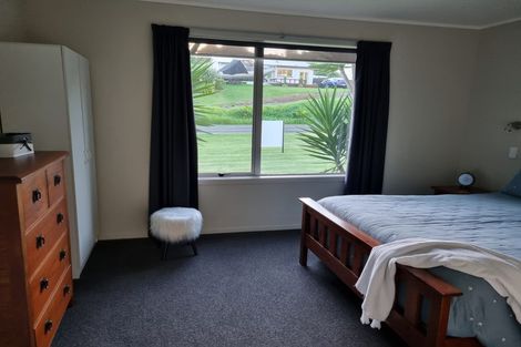 Photo of property in 9 Tainui Street, Mokau, 4376