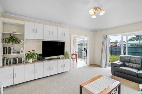 Photo of property in 2/118 Estuary Road, South New Brighton, Christchurch, 8062
