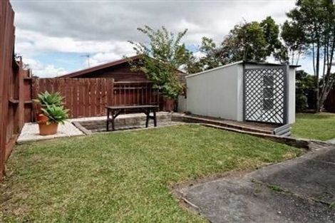 Photo of property in 1/55 Awaroa Road, Sunnyvale, Auckland, 0612
