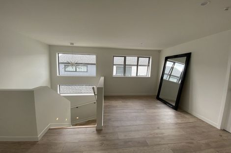 Photo of property in 33 Myland Drive, Hobsonville, Auckland, 0616