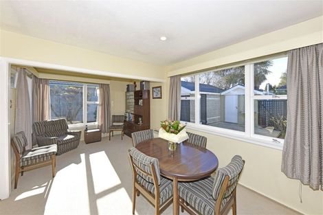 Photo of property in 12 Aileen Place, Upper Riccarton, Christchurch, 8041