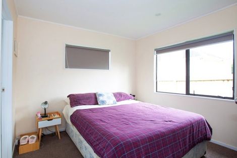 Photo of property in 56 Torino Street, Point England, Auckland, 1072