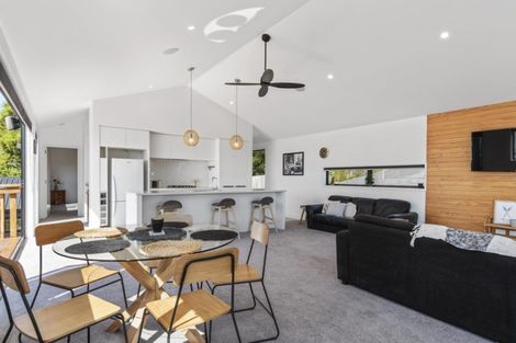 Photo of property in 272 Ballintoy Park Drive, Welcome Bay, Tauranga, 3175