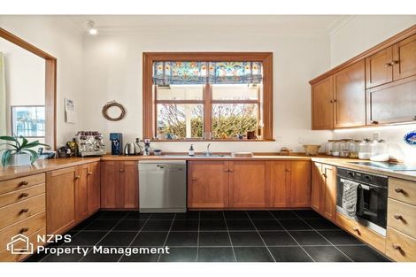 Photo of property in 44 Glendevon Place, Vauxhall, Dunedin, 9013