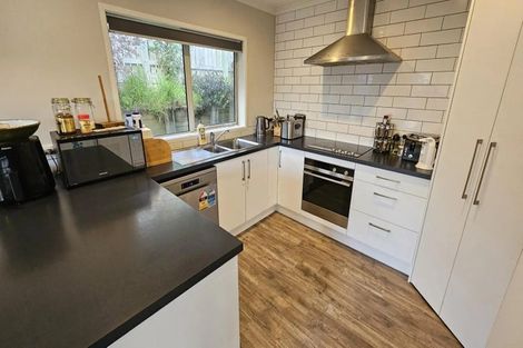 Photo of property in 10 Garrett Drive, Whalers Gate, New Plymouth, 4310