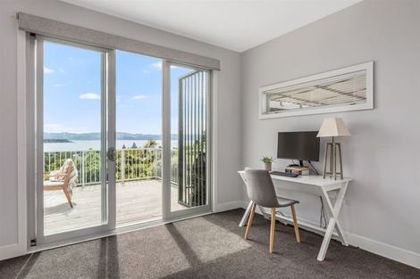 Photo of property in 22 Kowhai Street, Eastbourne, Lower Hutt, 5013