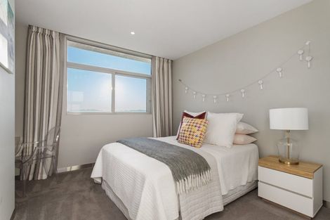 Photo of property in 6 Gazelle Lane, Redcliffs, Christchurch, 8081