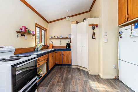 Photo of property in 70 Parsonage Road, Waimate, 7978