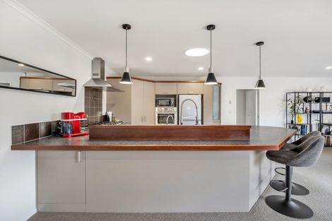 Photo of property in 8 Farleigh Close, Huntington, Hamilton, 3210