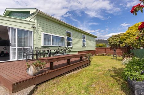 Photo of property in 10 Blake Street, Blaketown, Greymouth, 7805