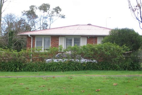 Photo of property in 769 Swanson Road, Swanson, Auckland, 0612