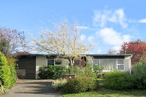 Photo of property in 4 Chums Road, Paraparaumu Beach, Paraparaumu, 5032
